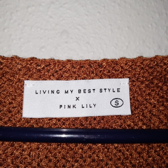 Living My Best Style X Pink Lily Sweater - Picture 2 of 7
